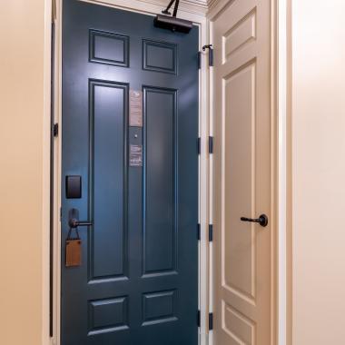 TS6050 door in MDF with Roman Ogee (OG) sticking and Scoop (B) panel.