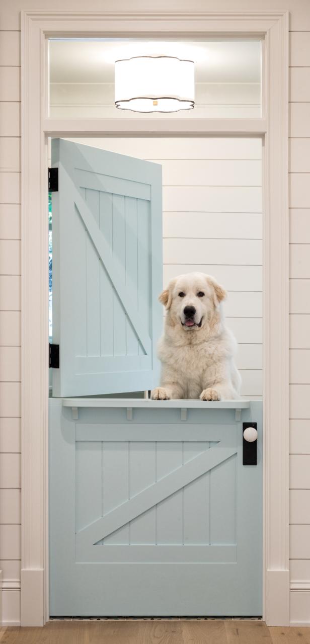 Customized VG4030 Dutch door in MDF with Square Stick (SS) sticking.