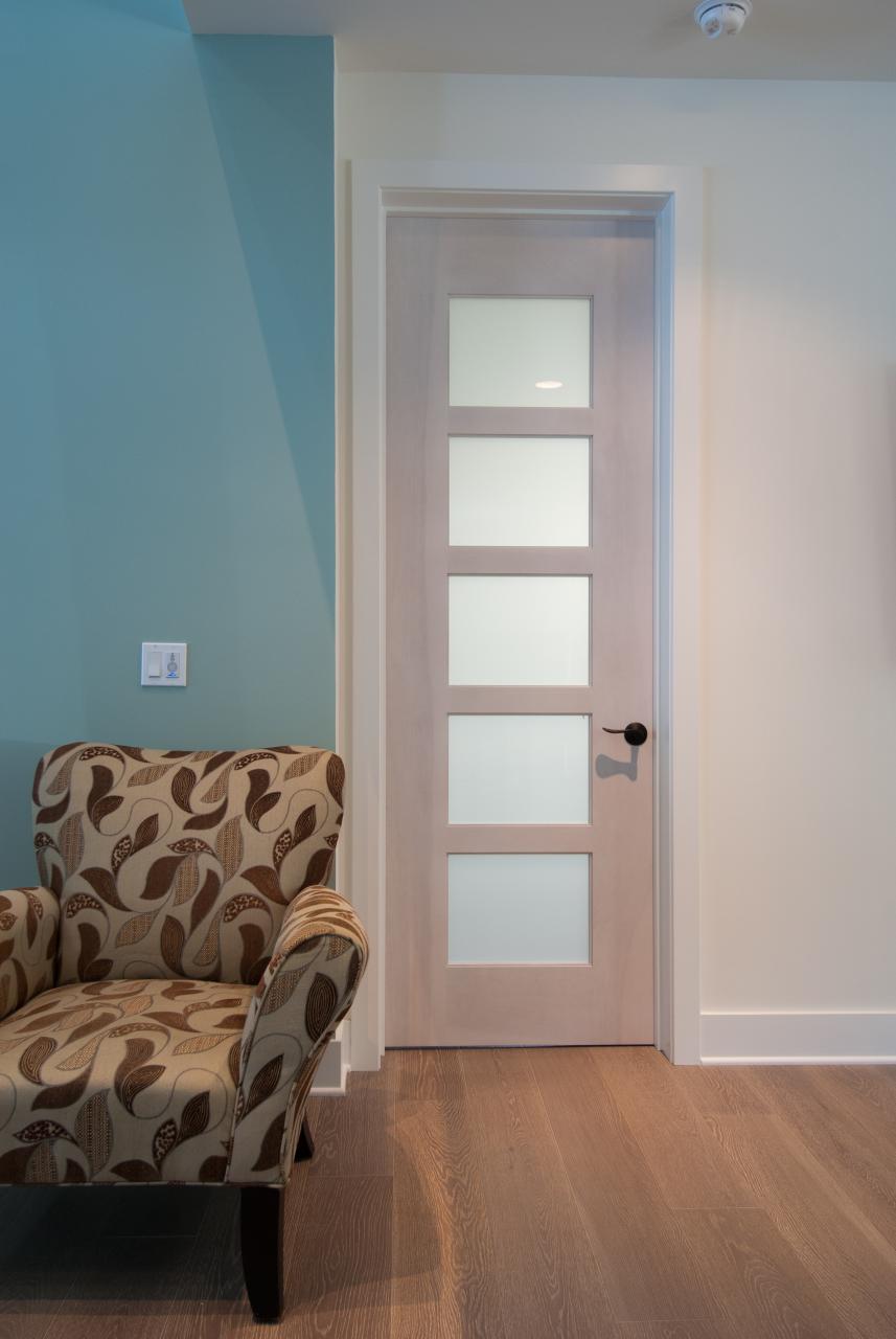 TM5000 in birch with frosted glass. The custom whitewash finish ties in with the pastel color scheme of the home.