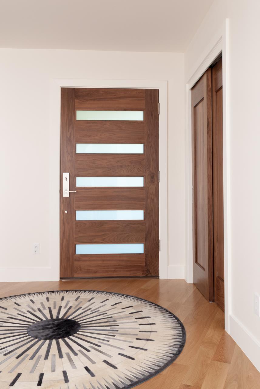 TM5100 exterior door in walnut with white lami glass and one step (OS) sticking
