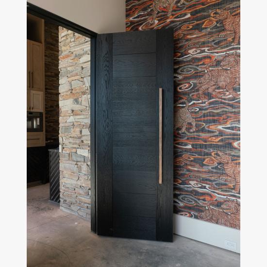 TM9000 in wire-brushed white oak with Ebony hand-wiped stain and 1/4" kerf cut reveal.